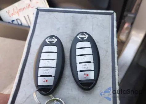 2018 Nissan Rogue Sv z USA, uszkodzony, nr VIN KNMAT2MT9JP540984